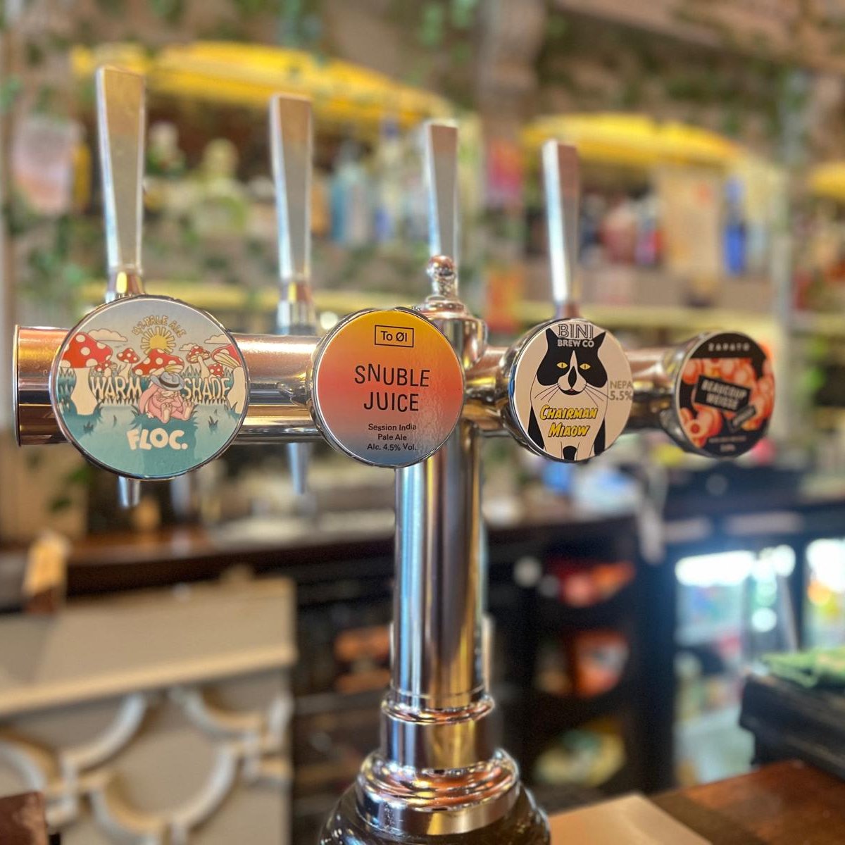 What a beautiful day with all this sun! Do you know what pairs perfectly with this sun? A pint from our lineup But get one fast alot of these are almost gone, but don't worry we've got some cracking beers lined up to keep that thirst for delicious beer quenched