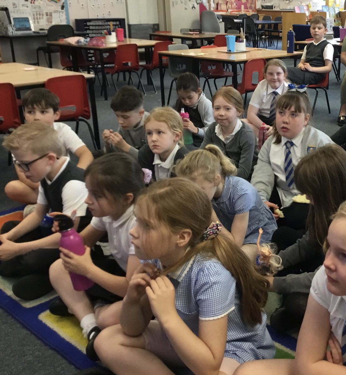 P3 are taking part in #BBCLiveLessons for Mental Health Awareness Week. We love being active by dancing, doing gymnastics, playing football, bouncing a ball, playing laser tag, boxing, singing and doing actions. #MentalHealth #Active