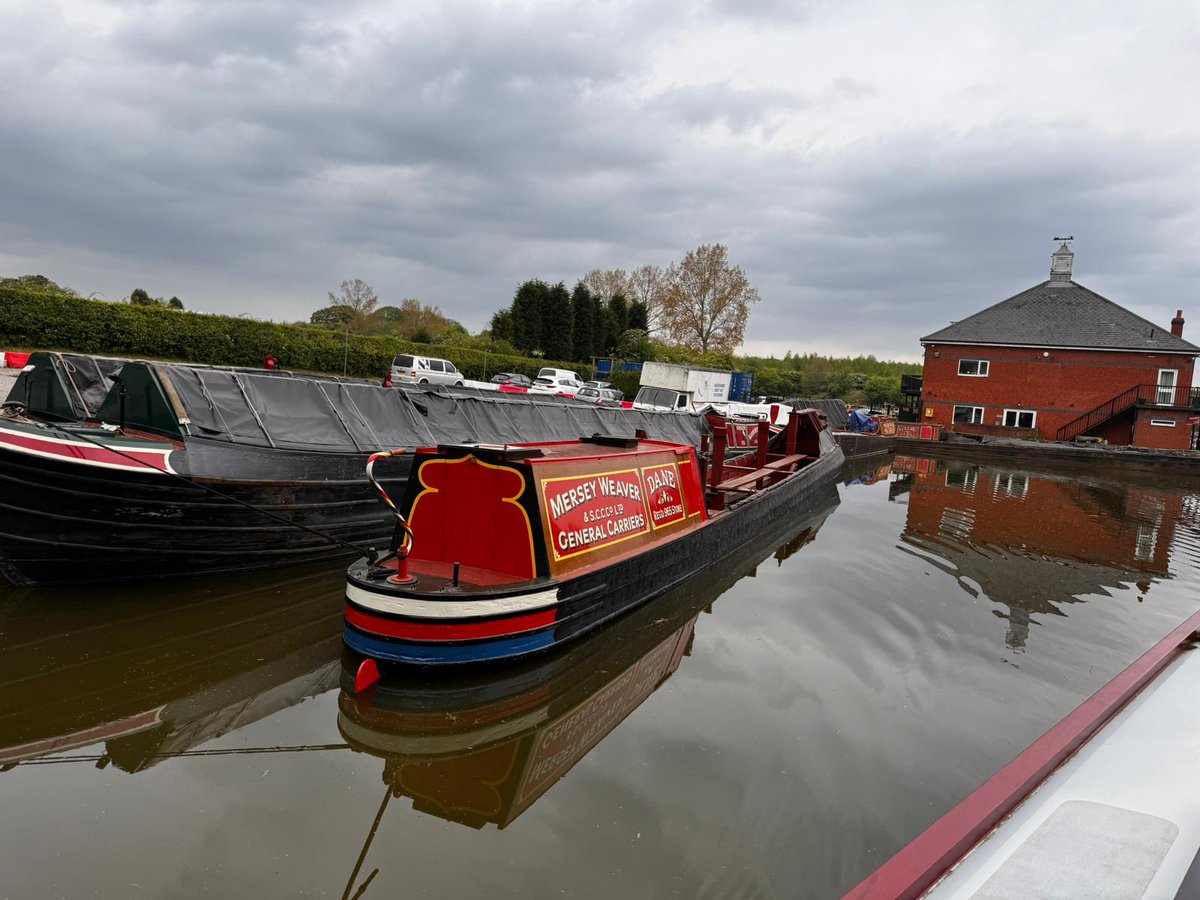 Dane is Homeward bound – Day One We are pleased to announce that our Narrowboat Dane has started on her journey back home to Middleport Pottery. Today she is traveling along the Coventry Canal from Alvecote. We look forward to seeing her back were she belongs in a few days