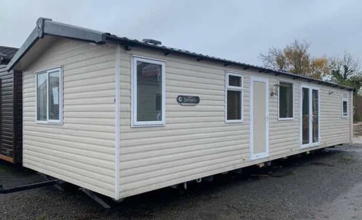 Dogs On The Streets tweet media