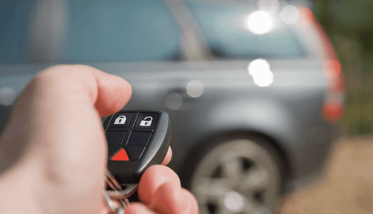 _ArriveAlive's tweet photo. The importance of a central locking system in a car https://t.co/aYmhapKni7 #ArriveAlive #VehicleSafety #CentralLocking https://t.co/q8tAbkaC7t