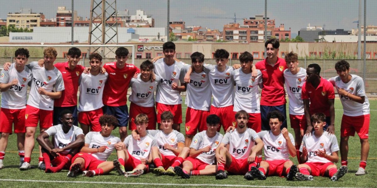 🏆🚀 El Juvenil C #terrassista GOLEJA (1️⃣-6️⃣) a #Montcada i es proclama 𝗖𝗔𝗠𝗣𝗜Ó 𝗗𝗘 𝗟𝗟𝗜𝗚𝗔 i nou equip de PRIMERA! 🫶 Després de 2️⃣2️⃣ TRIOMFS, 0️⃣ EMPATS i 2️⃣ DERROTES❗️ 😎 I com a MÀXIMS REALITZADORS (1️⃣4️⃣1️⃣) i equip MENYS GOLEJAT (1️⃣7️⃣)! ENHORABONA, #TERRASSISTES! 🥳