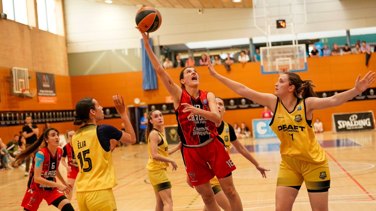 🏆 Classificació Final de la #SuperCopaBQ Femenina després de la Fase Final celebrada, aquests 10 i 11 de maig, al Pavelló Municipal Virrei Amat de #Barcelona: 1⃣ @CEJLHospitalet 🎟️ 2⃣ @draftgramenet 🎟️ 3⃣ @manresacbf 📊 basquetcatala.cat/competicions/r… 📸 flic.kr/s/aHBqjBq7BR