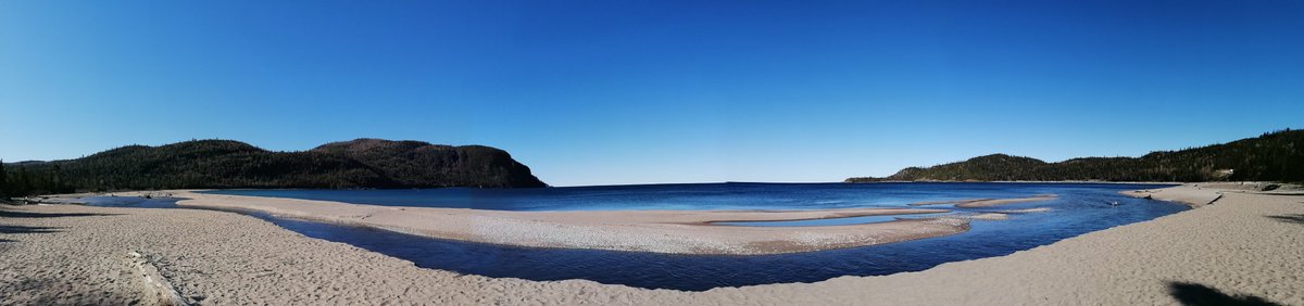 Beautiful day at Old Woman Bay on Lake Superior 

@PanoPhotos