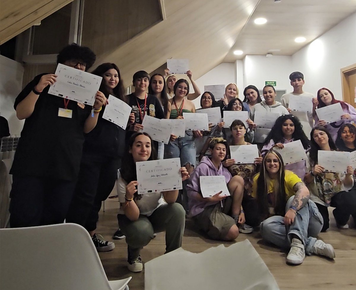 ProyectoKieu tweet media