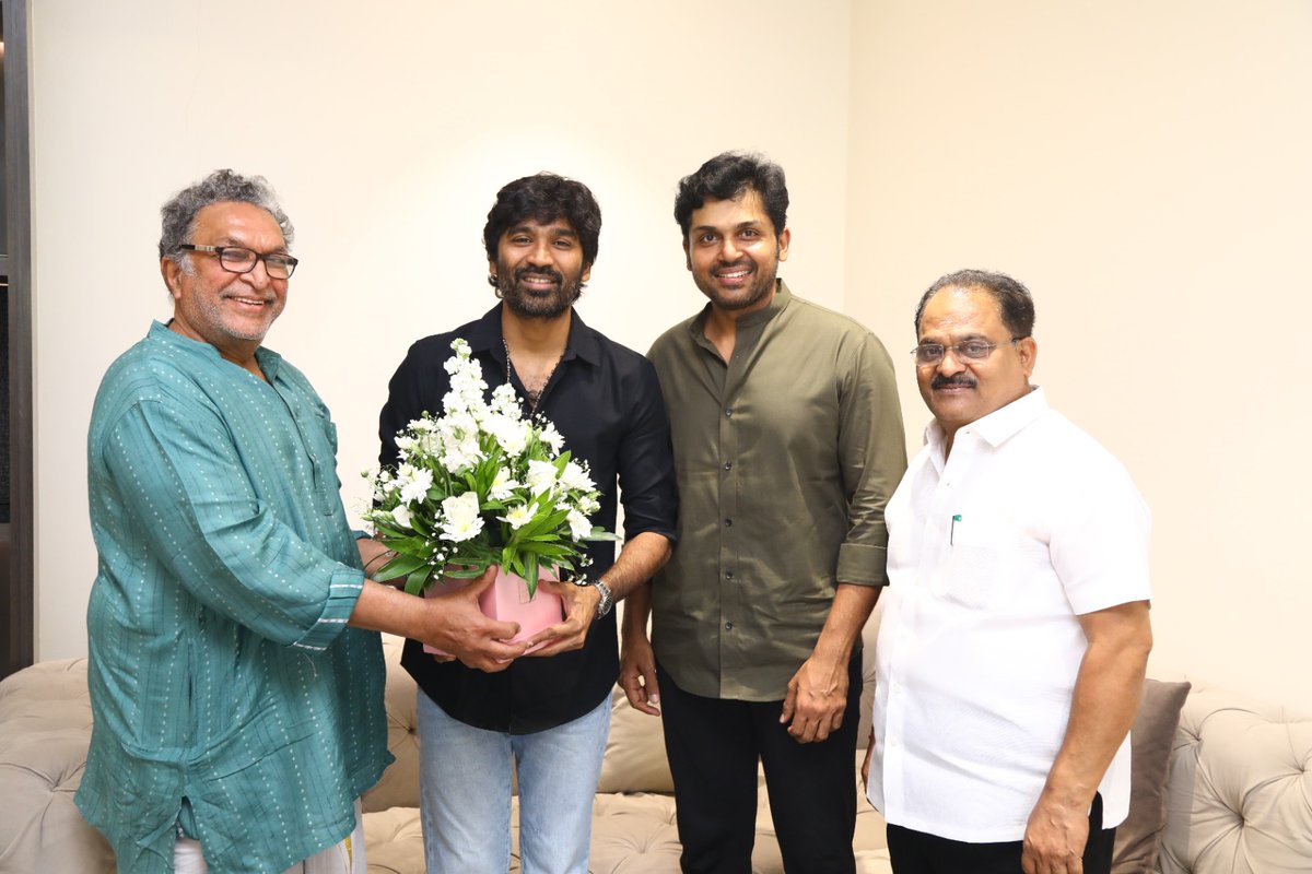 The heads of the Nadigar Sangam association met with @dhanushkraja to express their gratitude for his generous donation of 1 crore .