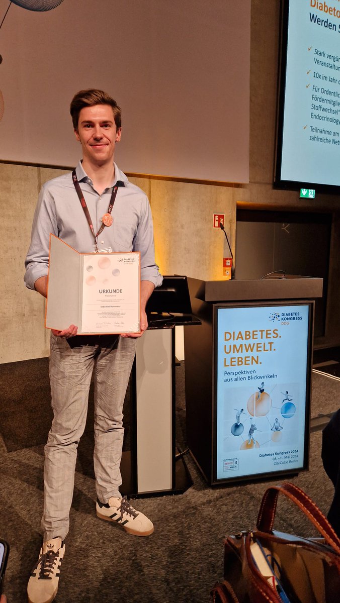 Brief review of the #DK2024 by @DDG_Tweets, where our MD student Sebastian Rummeny won the poster prize! 🤩 Congratulations Sebastian! 🥂🥳 #Celebrate