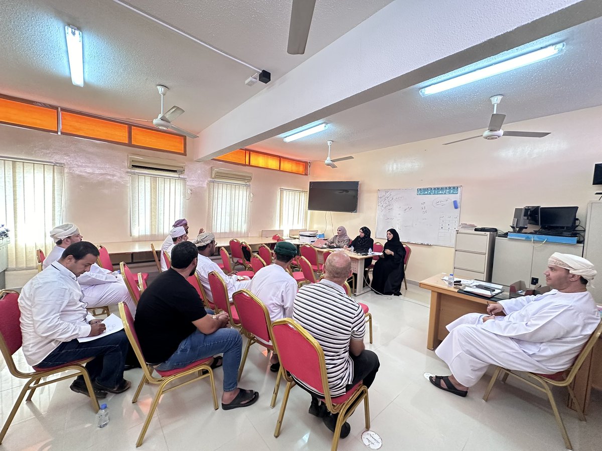 حيث اشتملت الزيارة على حضور مشاهدات صفية ومتابعة الامتحانات التجريبية للصف الثاني عشر، والاجتماع مع المعلمين الأوائل ومعلمي العلوم والرياضيات وتقنية المعلومات للاستماع لملاحظاتهم وآرائهم.

<a href="/oman_ceam/">مركز القياس والتقويم التربوي-سلطنة عُمان(CEAM)</a> 
<a href="/DepartmentofEE/">دائرة القياس والتقويم التربوي-جنوب الشرقية</a> 
#هنا_مدرسة_طيوي 
#تعليم_مستدام