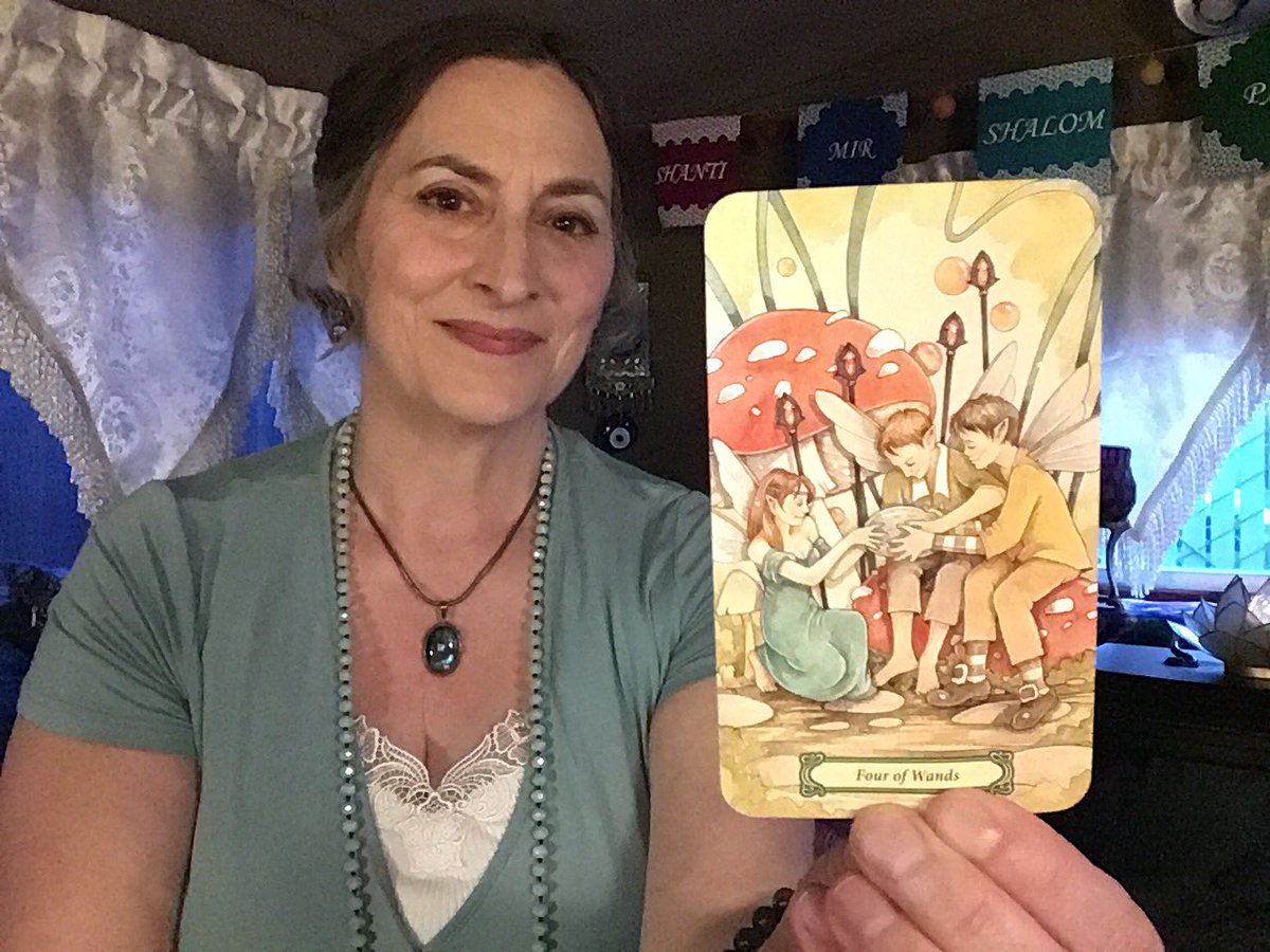 Today’s #Tarot #CardoftheDay is a 2-minute #Tarotvideo, “Adjusting to #NewParenthood”: youtu.be/6cUyhX_W5z0?si… So much about life changes when you become a #newparent. This reading offers advice on 3 #parentingchallenges. You’ll get through it! 
#MysticFaerieTarot
@LlewellynBooks