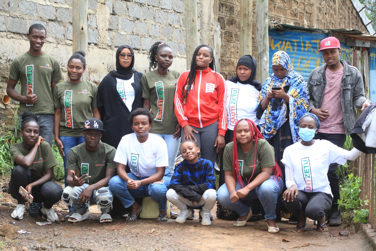 Last week, we planted seeds of hope, patriotism and solidarity. 
The visit to Mathare by our E.D spark us into actions to promote dignified Menstrual health
To the people of Mathare, you are not alone.
#CommunityVoices #CommunityVoices4ClimateAction #Youth4ClimateAction