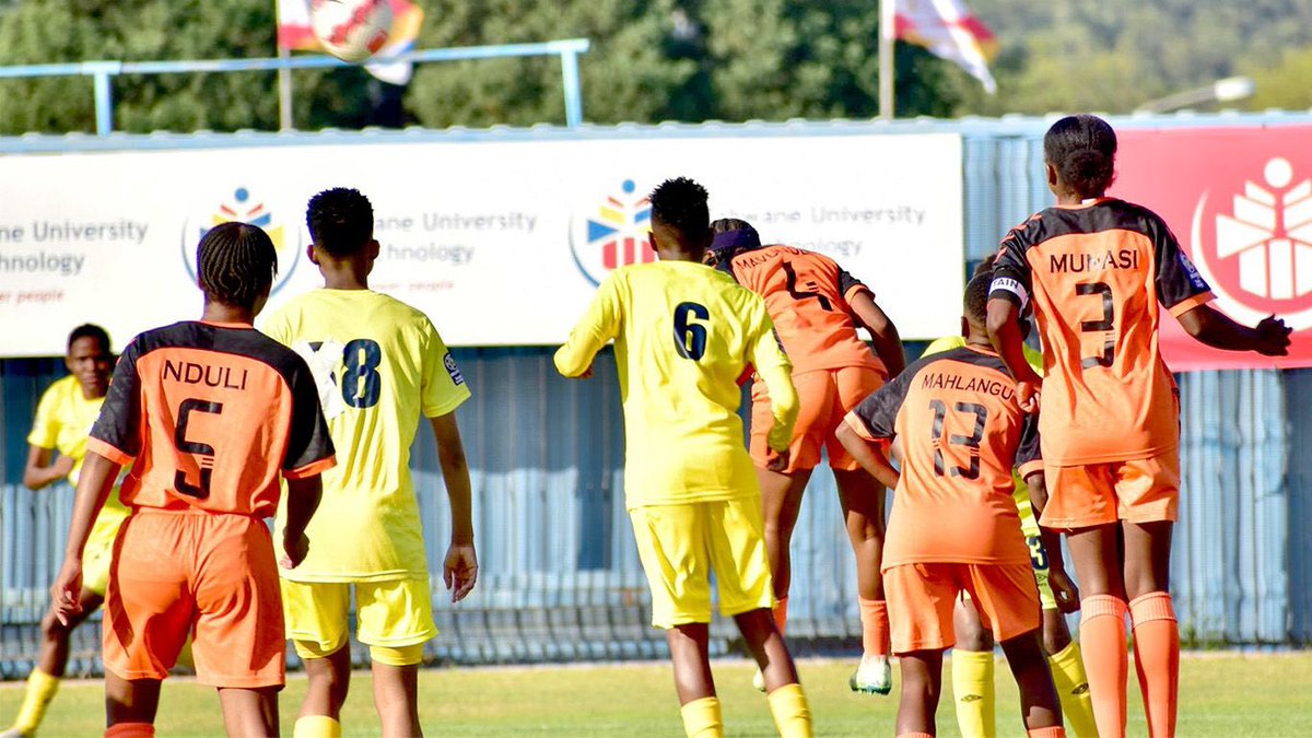 UJ 3-nil away win over @TuksFootball lifts them equal on points with @SundownsLadies after HWBSL week 12, @UWCFootball was lethal in 7-0 win, and Fort Hare’s 2-1 win against Lindelandi Ladies sees them break into the log’s top 10 #GoGirls gsport.co.za/uj-match-sundo…