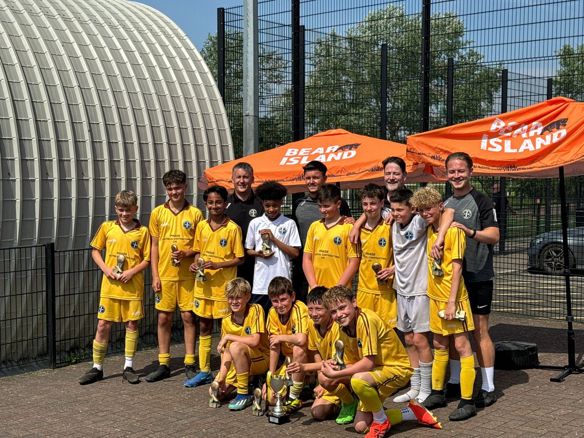 What a fantastic weekend for Sutton united colts not one not two but three teams winning the league cup . Fantastic achievement for the u12,u13 , u16 👏🏻👏🏻@suttonunited