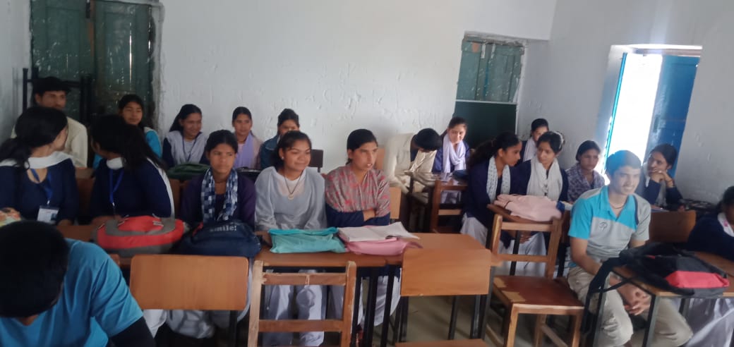 IndiatourismUK's tweet photo. The Yuva Tourism Club of Govt. Degree College Nandasain, Uttarakhand hosted a Quiz Competition to test &amp; boost members' knowledge of tourism!

#YuvaTourismClub #Uttarakhand https://t.co/YY9F1S69n9