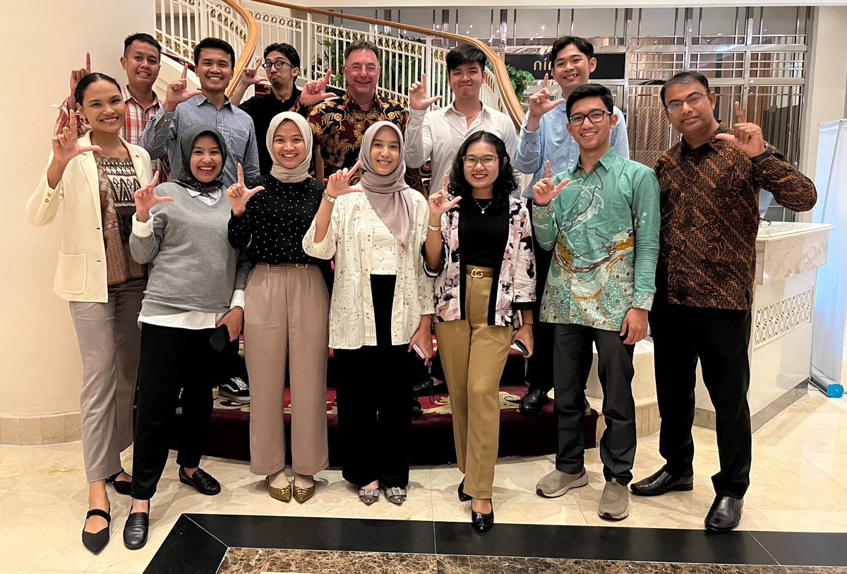 Indonesian Energy Innovation Challenge (@indonesianeic) on Twitter photo INDONESIAN ENERGY TRANSITION NETWORK MEETING IN JAKARTA – What are the circumstances in the Indonesian Archipelago? Insights in Indonesian Energy Transition Entrepreneurship & Innovations and Sustainable Islands. Info <a href="/LeonPulles/">Leon Pulles</a>
#indonesia #energytransition #sustainableislands INDONESIAN ENERGY TRANSITION NETWORK MEETING IN JAKARTA – What are the circumstances in the Indonesian Archipelago? Insights in Indonesian Energy Transition Entrepreneurship & Innovations and Sustainable Islands. Info <a href="/LeonPulles/">Leon Pulles</a>
#indonesia #energytransition #sustainableislands