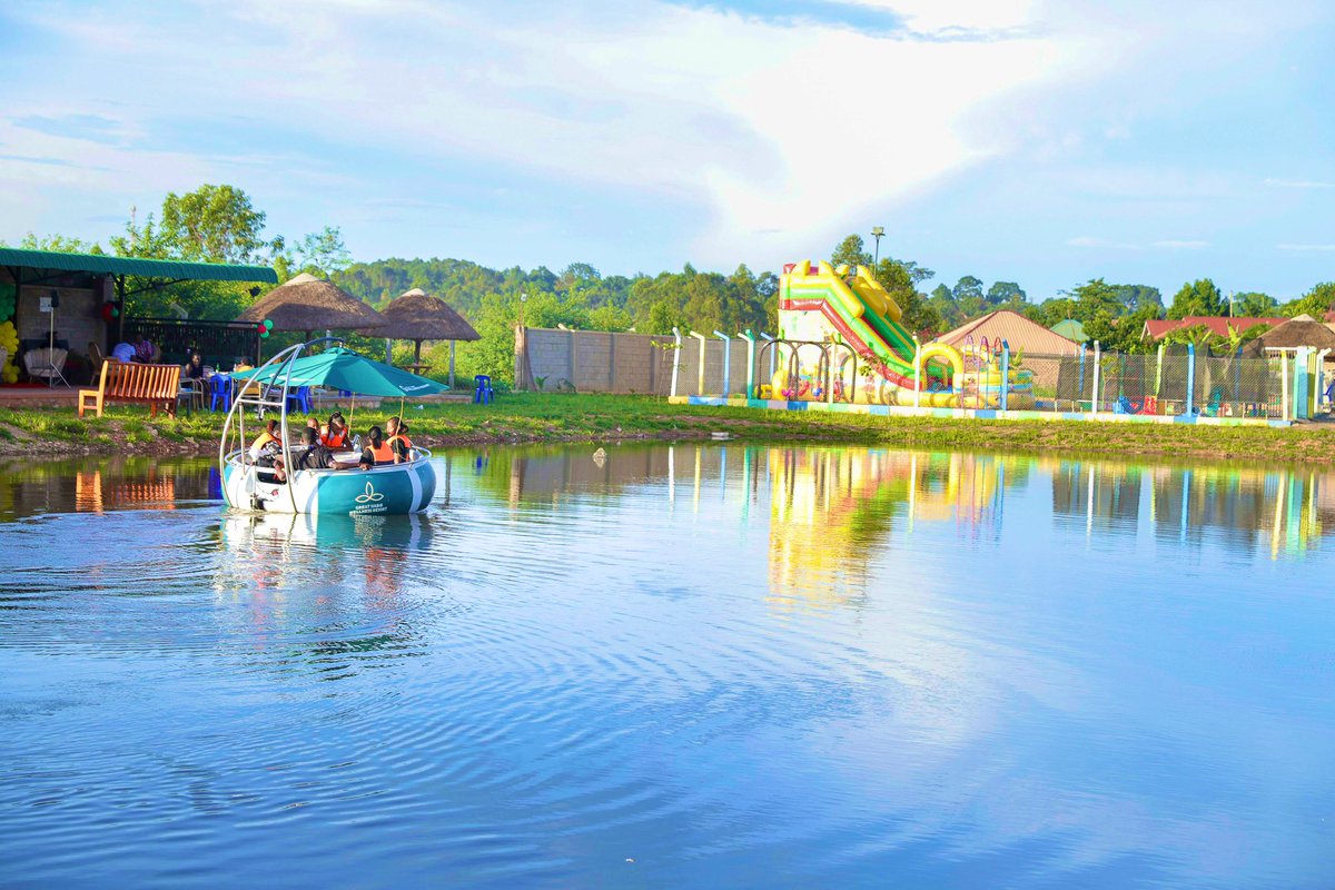 Looking for the ultimate birthday 🎉 🎂 destination? Look no further! 

#GHWResort is the perfect setting for your special day, with gourmet dining and endless entertainment options. 

We’re located at Seeta -Kasangati ,off Kira Road . For reservations call  +256 742 999 000 .