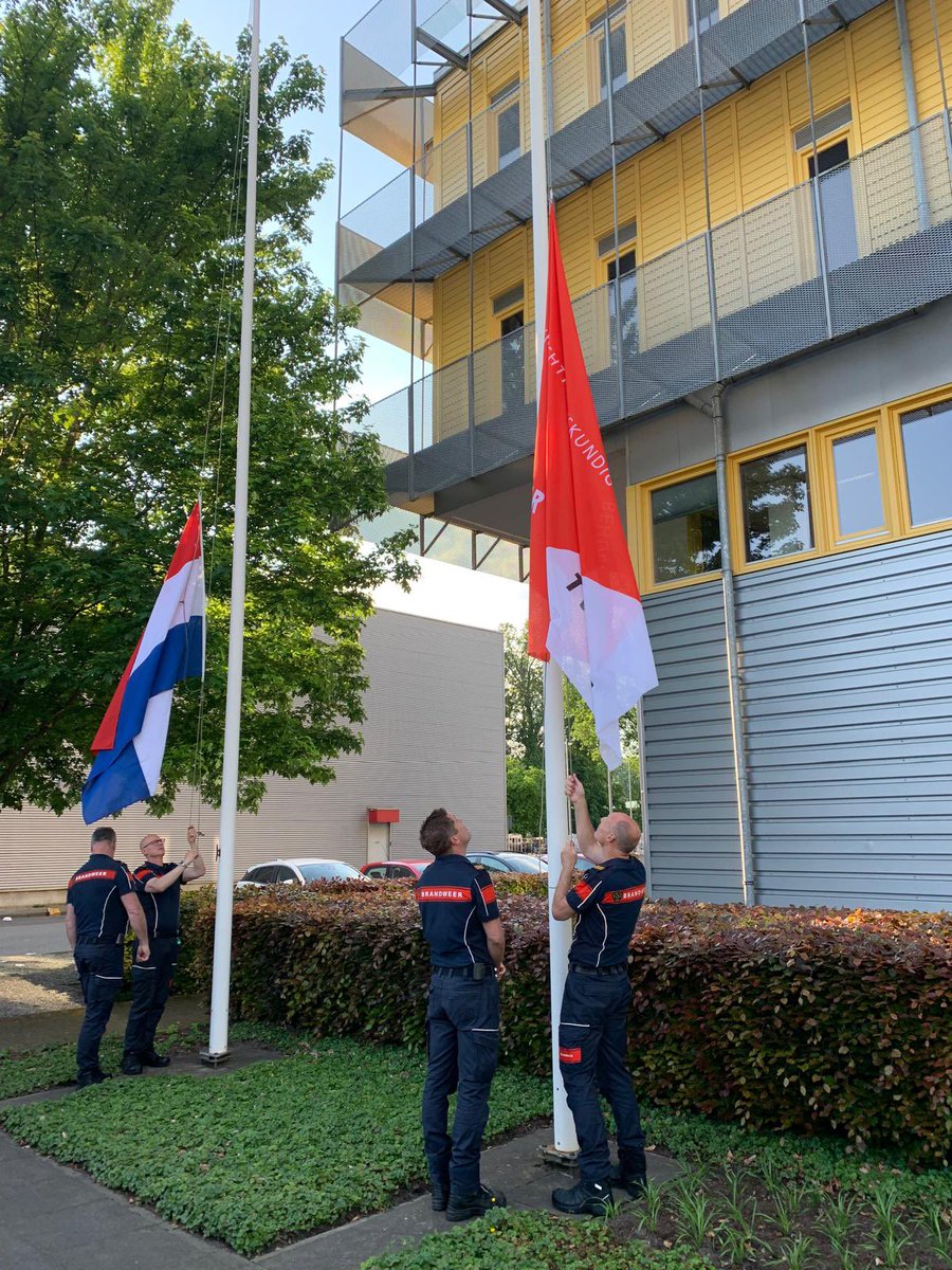13 mei 2000 #vuurwerkramp #24jaar. Hans, Paul, Gerhard, Theo…..we’ll never forget you #enschede #Twente
