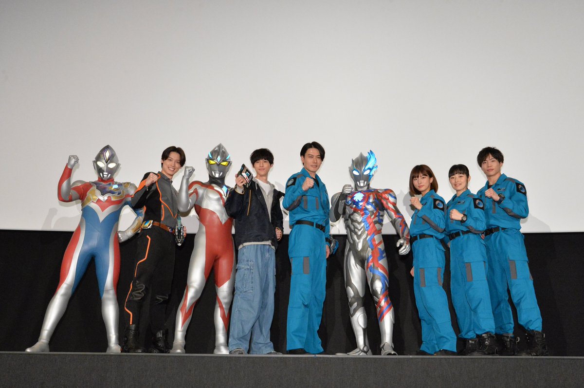 The baton of the Light has been passed to Arc! ✨✨ The Grand Finale of ULTRAMAN BLAZAR THE MOVIE: TOKYO KAIJU SHOWDOWN was held in Tokyo, featuring #UltramanBlazar, #UltramanArc, and #UltramanDecker! Check out the comments from all cast: tsuburaya-prod.com/news/7281