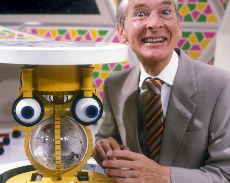 TV THAT TIME FORGOT: Galloping Galaxies! (1985-86) Space-set nominal Rentaghost follow-on with Kenneth Williams-voiced computer S.I.D., endless exasperated request taken too literally gags and belting theme song like an even more panto version of the Clouds Across The Moon video