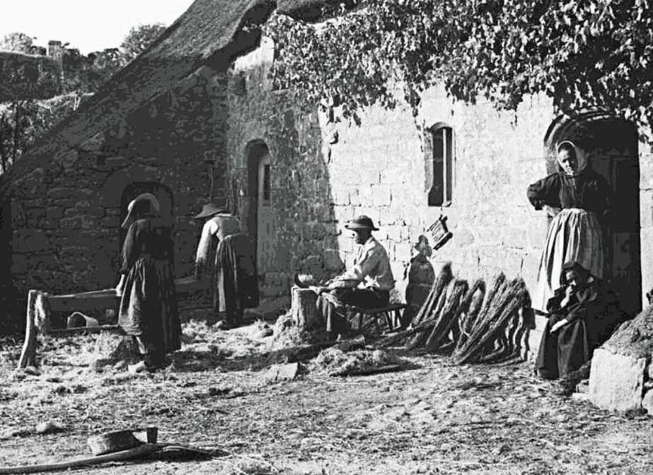 Ferme du Morbihan vers 1900. BNF