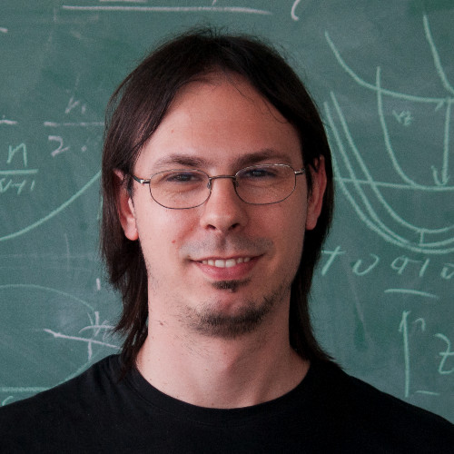 Today #DIPCseminars 👇 📌 Quantum interference effects in molecular nanoelectronics: theory and applications 👨‍🔬 Angelo Valli, Budapest University of Technology and Economics @unibme_official, Hungary 🏫 DIPC Auditorium, In person seminar