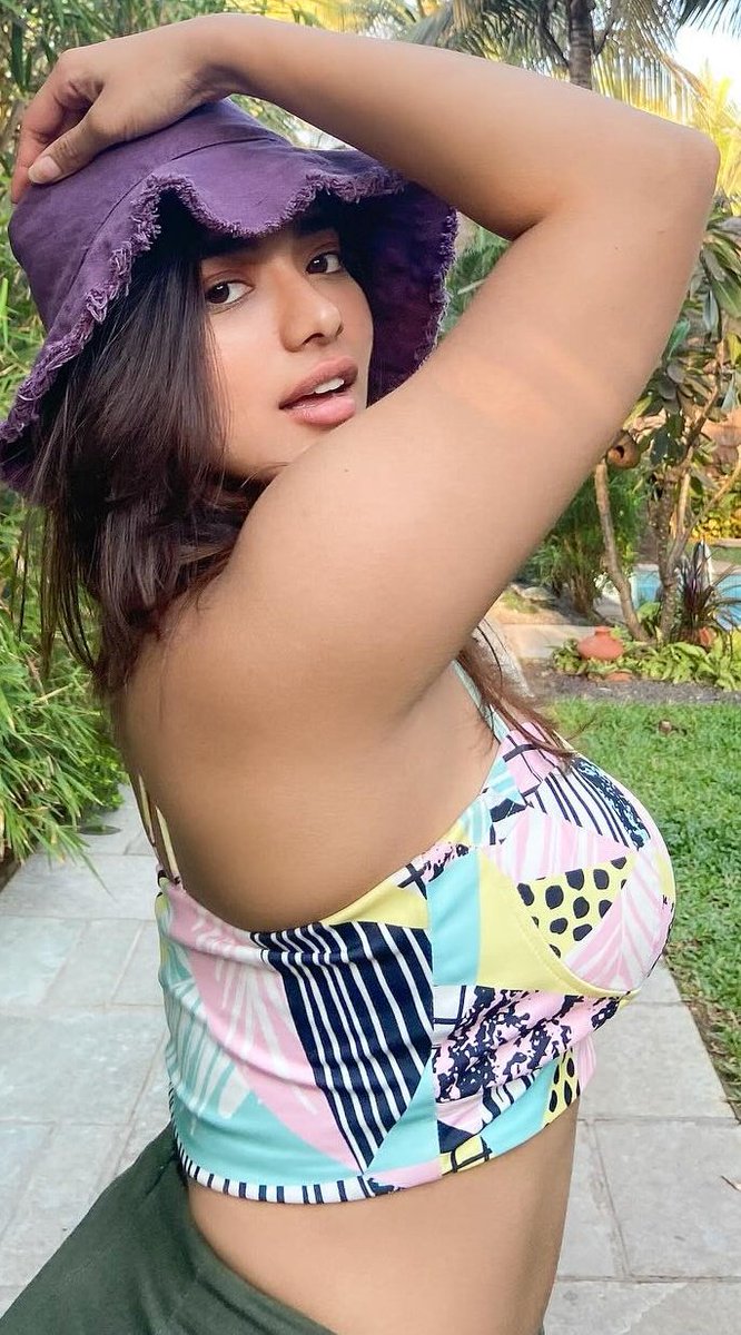 GNcThzxWAAAv3JV?format=jpg&name=medium