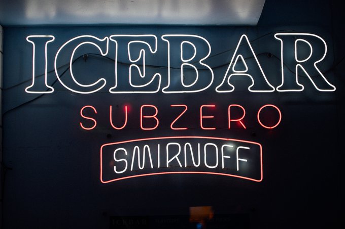 Palms_Samui's tweet image. Looking for a cool escape on Koh Samui?  Our Ice Bar offers a unique experience with a variety of delicious vodkas! #IceBarSamui #KohSamui #Bars