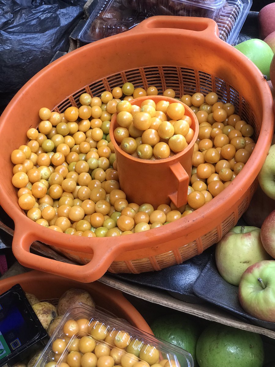 Cape gooseberries are a good source of vitamin C btw and a cup in Nakasero Market goes for 4k (4,000)