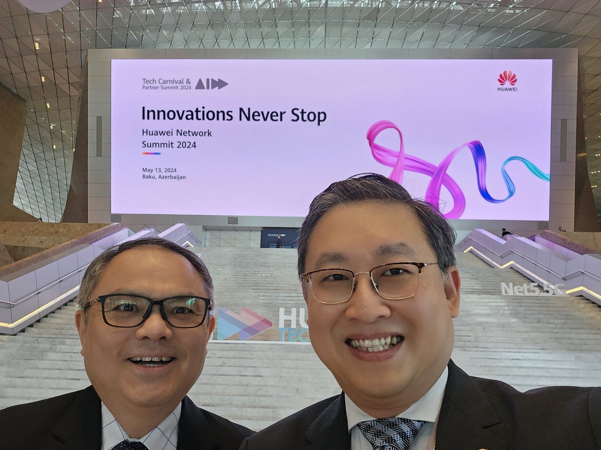 We never ever managed to catch each other back home in #Singapore, but always on the road, this time at #Baku, #Azerbaijan at this year's edition of #Huawei ME&CA Network Summit & Tech Carnival. 🇸🇬 Hong-Eng Koh (高宏荣) 

#HWTechCarnival24
