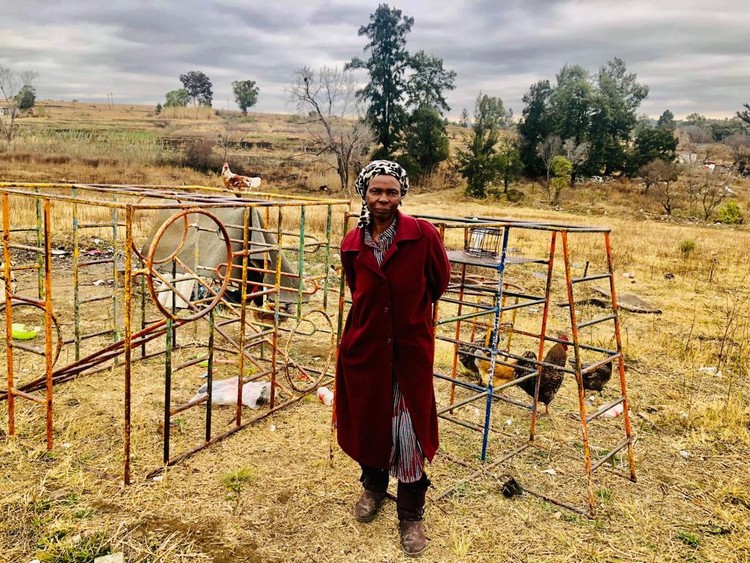 📢 PRESS STATEMENT | @MAXXLIVINGSA held in contempt of court and ordered to open its books after illegally demolishing 15 family homes. 🔗Find out more: shorturl.at/cnJK3 Photos of community members by Kimberly Mutandiro, via @GroundUp_News: shorturl.at/nqyBC