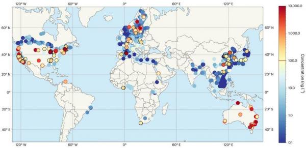PFAS heeft de hele planeet al besmet: uit recent onderzoek in Nature blijkt dat PFAS inmiddels over de hele wereld in ons oppervlakte- en grondwater zit. PFAS moet dan ook zo snel mogelijk worden verboden. Het wordt tijd voor een wereldwijde PFAS-beweging, à la The Ocean Cleanup