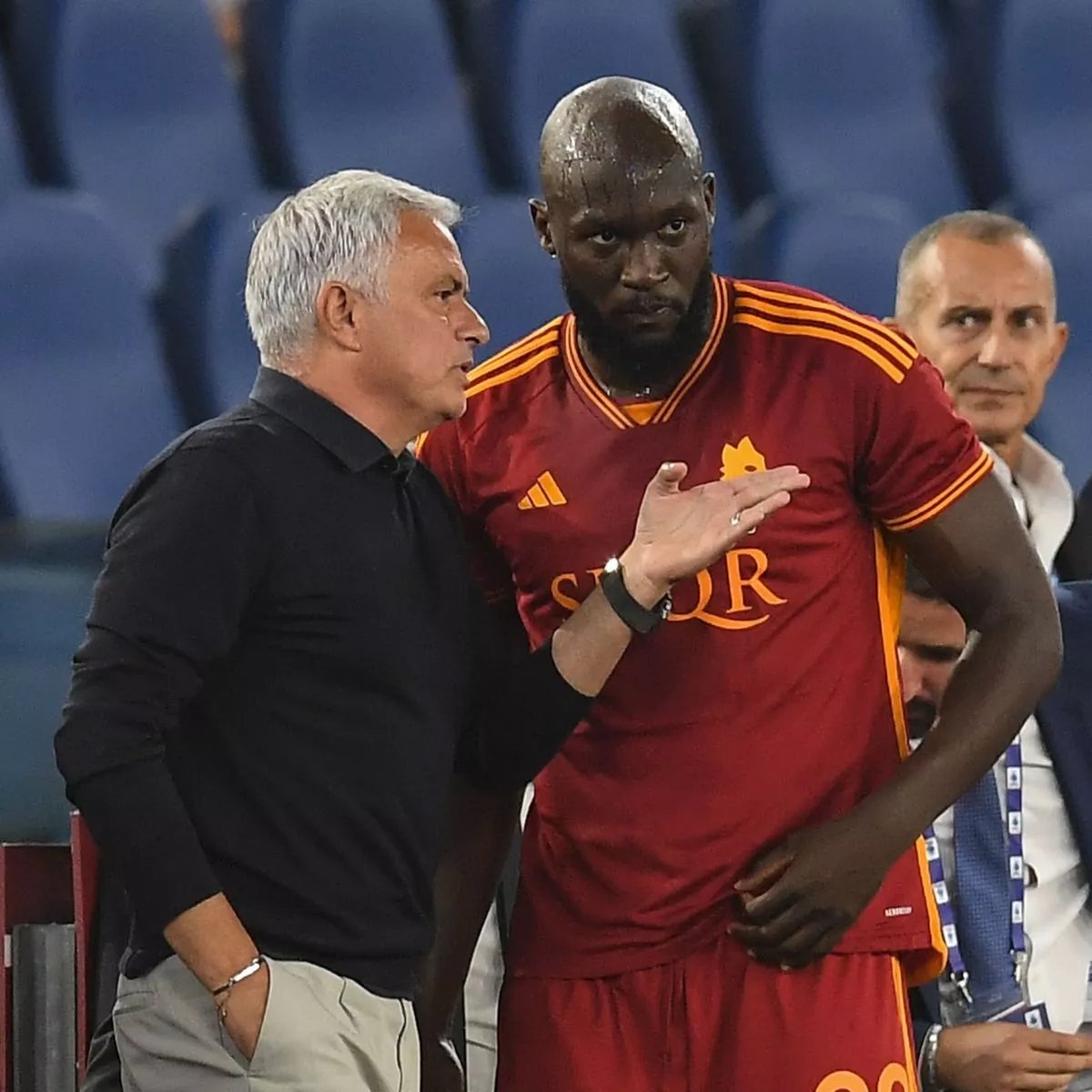 Fenerbahçe, Jose Mourinho'yu Romelu Lukaku transferinde koz olarak kullanmak istiyor. (Milliyet)