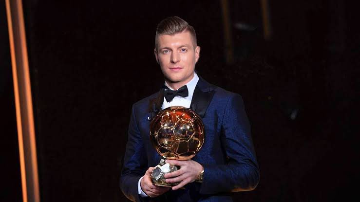 Football world has to reward Toni Kroos with a Ballon d’or 

Laliga ✅
SuperCopa ✅
UCL ⏳

Germany winning the Euros on home soil would make him the favourite for the award. Although knowing Kroos, I’m not sure he would even visit the gala to receive the award 😂