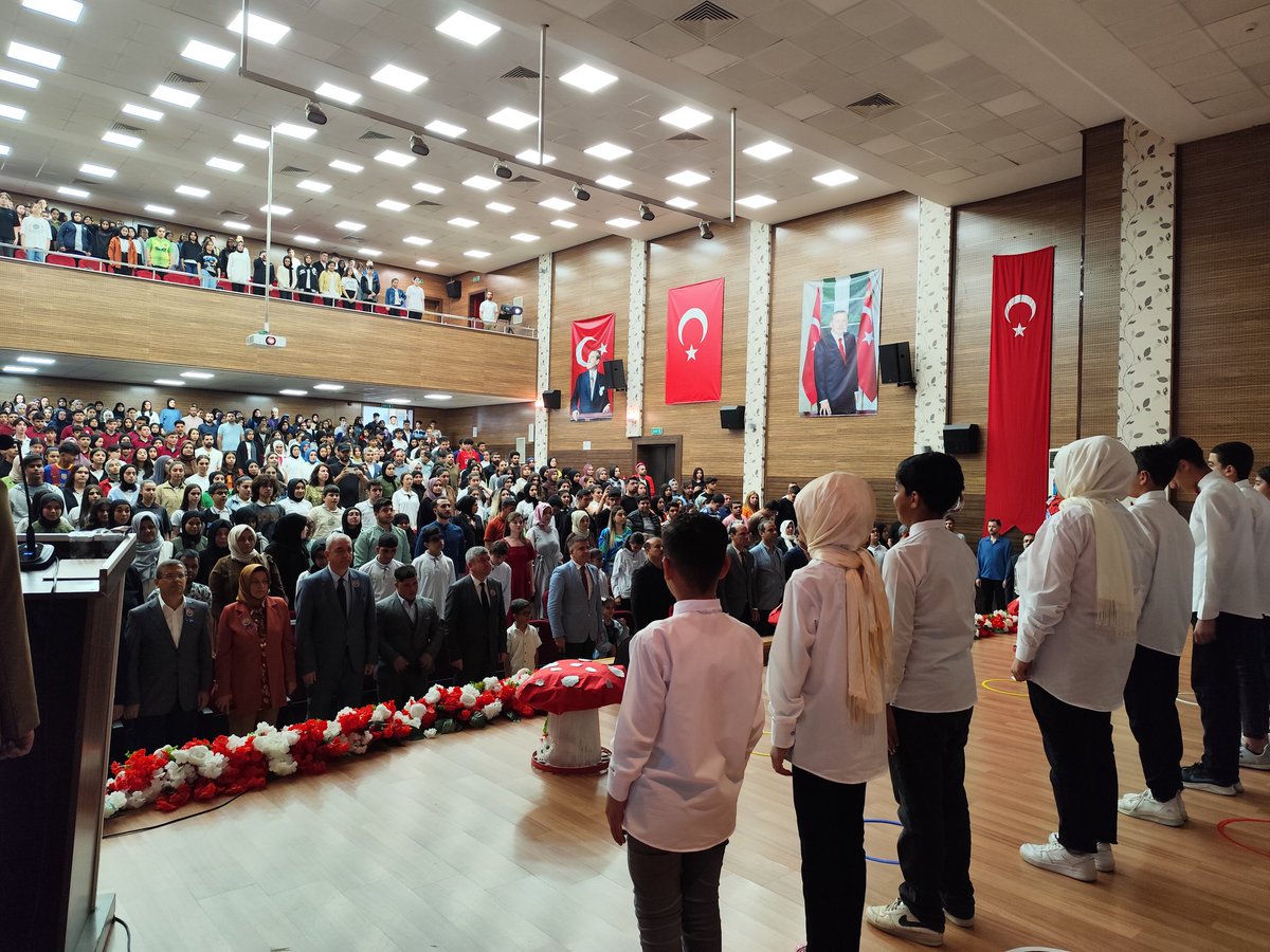 rameyyubiye's tweet photo. Eyyübiye İlçe Milli Eğitim Müdürlüğü, Eyyübiye Rehberlik ve Araştırma Merkezi, Emine Demirkol Özel Eğitim Uygulama Okulu ve Yavuz Selim Özel Eğitim Anaokulu koordinasyonunda planlanan 10-16 Mayıs "Engelliler Haftası" programı Şanlıurfa İl Milli Eğitim Konferans Salonunda https://t.co/po3EvChYNE