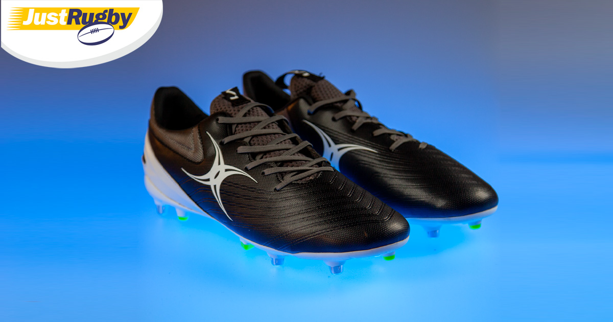 Gilbert Quantum Pace 6 Stud Rugby Boots—crafted for superior grip and explosive speed on the pitch!

ow.ly/ObCF50RClr8

#gilbert #gilbertrugby #RugbyBoots #RugbyGear #RugbyLife #RugbyLove #RugbyPlayer #RugbyTraining #SportsGear #AthleteLife