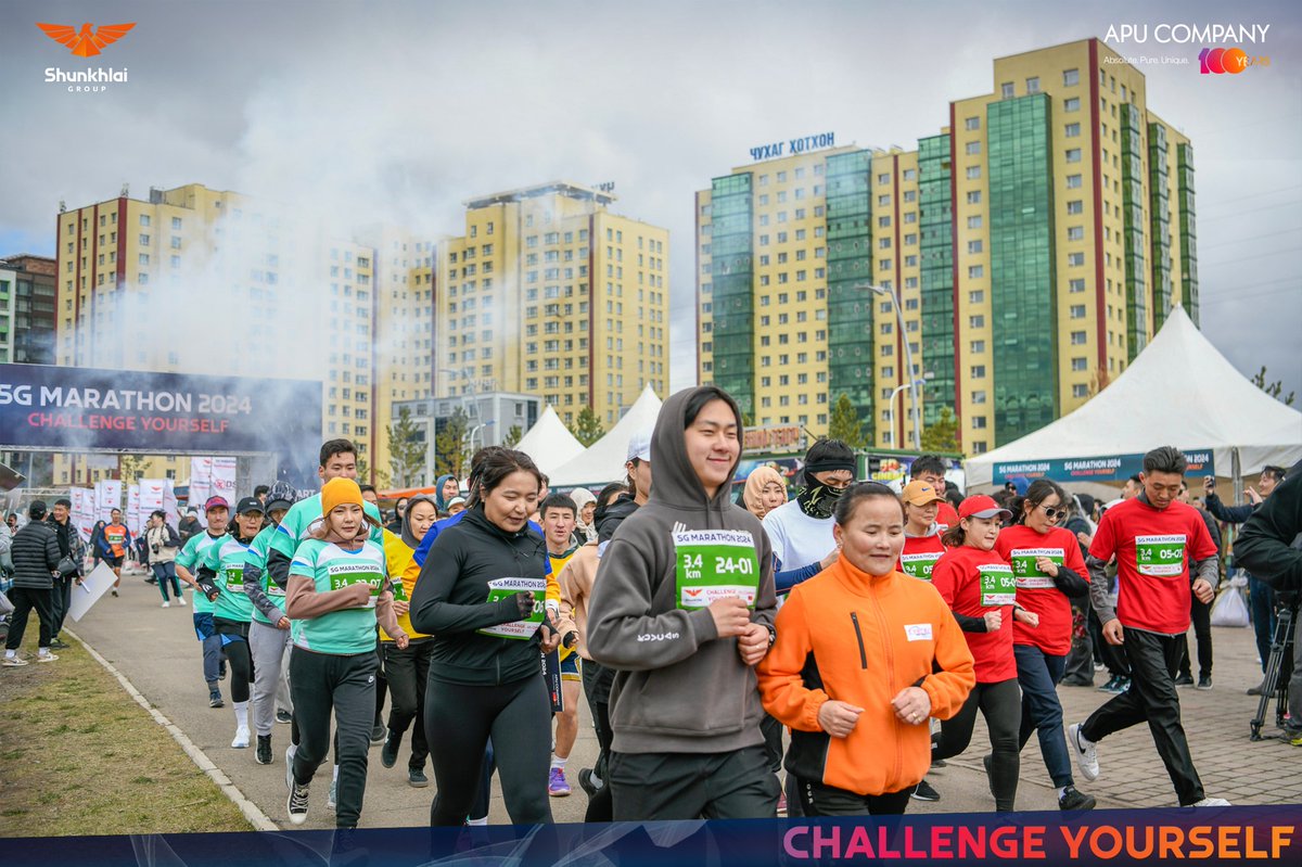 ShunkhlaiGroup's tweet photo. Жил бүр зохион байгуулдаг "SG MARATHON-2024" амжилттай боллоо.Тэмцээнд багийн, ганцаарчилсан, хагас марафоны төрөлд 19 охин компанийн 470 гаруй ажилтан оролцов. Ийнхүү эв нэгдэл, тэсвэр тэвчээрийн бэлэгдэл марафонд орж  өөрийгөө ялан дийлсэн Та бүхэндээ баяр хүргэе! #SG_marathon https://t.co/7GKk2Hotyn