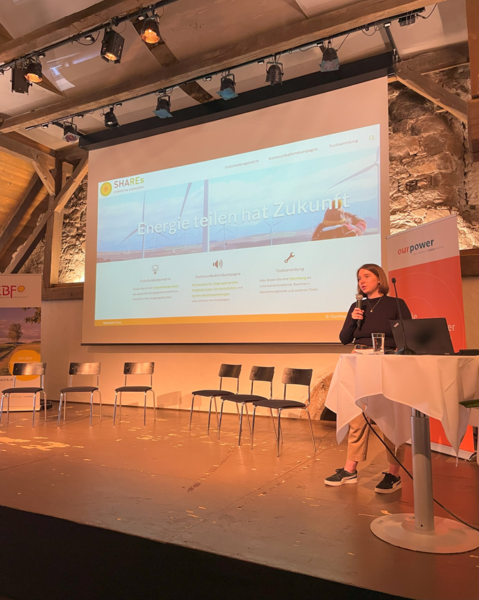 The OurPower energy cooperative and the pioneer Energiebezirk Freistadt held the Freistadt Energy Symposium, bringing together experts and pioneers of citizen energy from Austria and other EU countries. Read more 👉 shares-project.eu/news-events/ne…