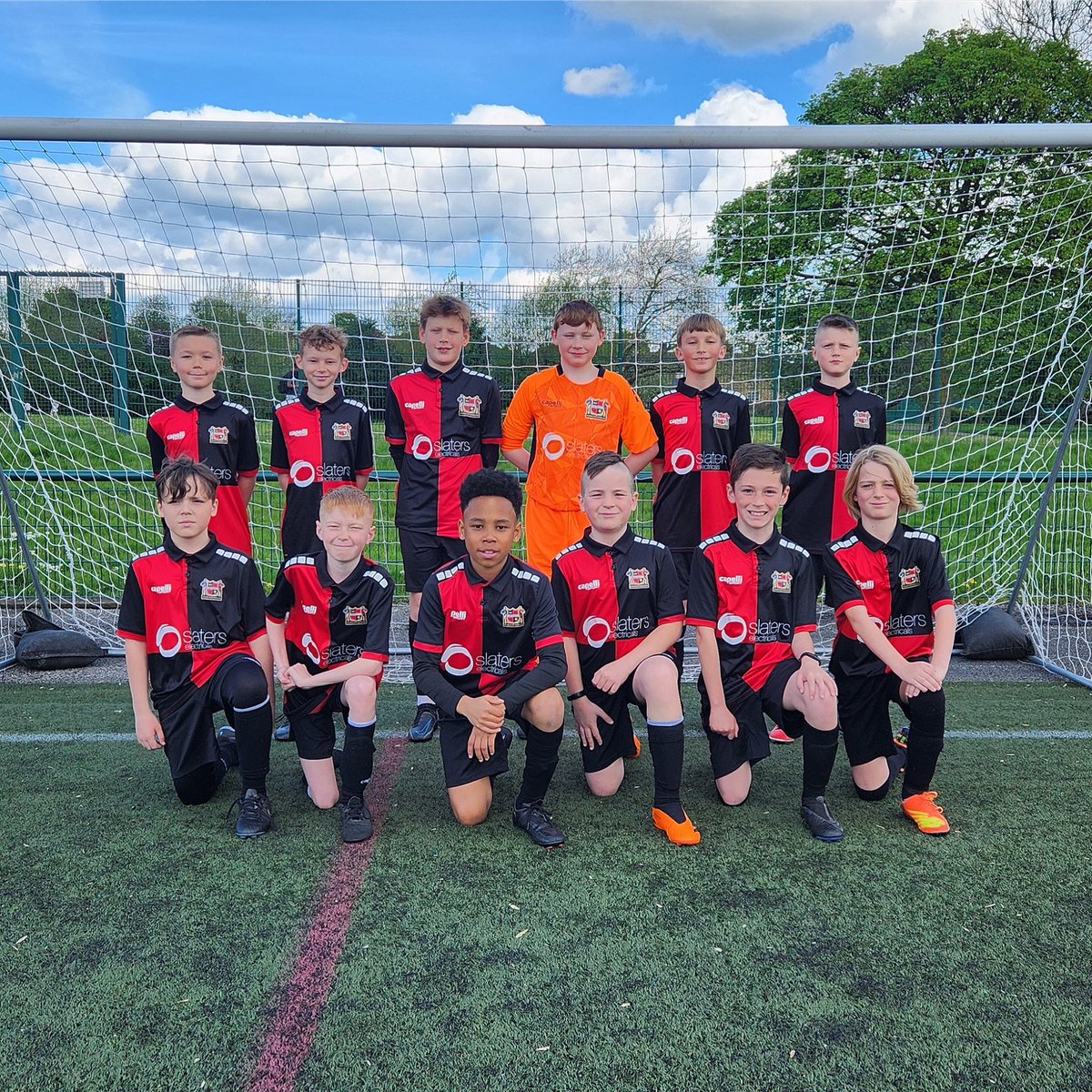 👏 𝗧𝗵𝗲 𝗜𝗻𝘃𝗶𝗻𝗰𝗶𝗯𝗹𝗲'𝘀! Congratulations to our Under 11s for winning the Kelham League undefeated 🔴⚫️ #TheWorldsFirst