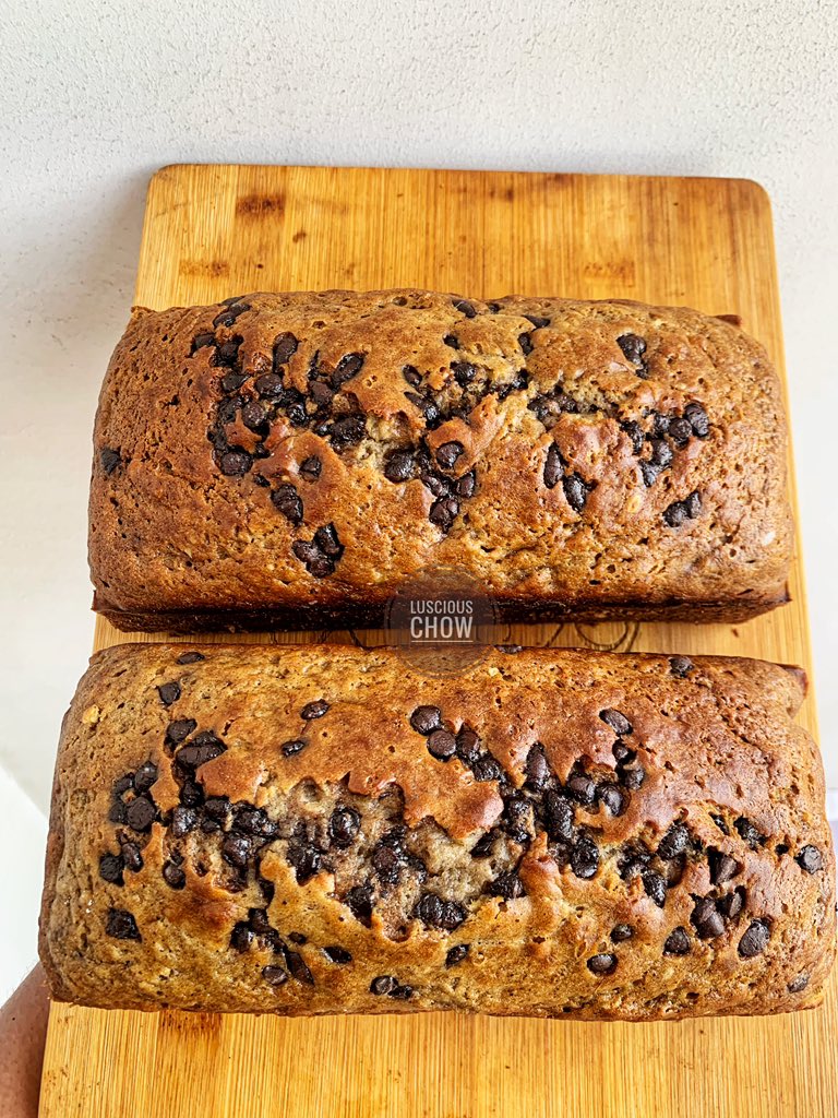 Oreos                      OR    Chocolate Chips?

Which banana bread frame are you choosing?
@luscious_chow