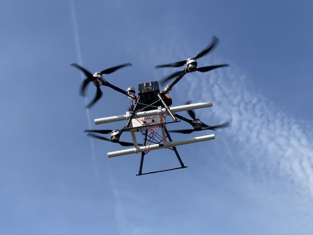 After months of rain it was great to finally fly our @SUSciEng ground-penetrating radar equipped drone over #foresttobog #peatlands on the Rhigos Mtns, Wales. Surveys completed successfully - excellent piloting @adrian_luckman! Investigating what's beneath the peat surface...