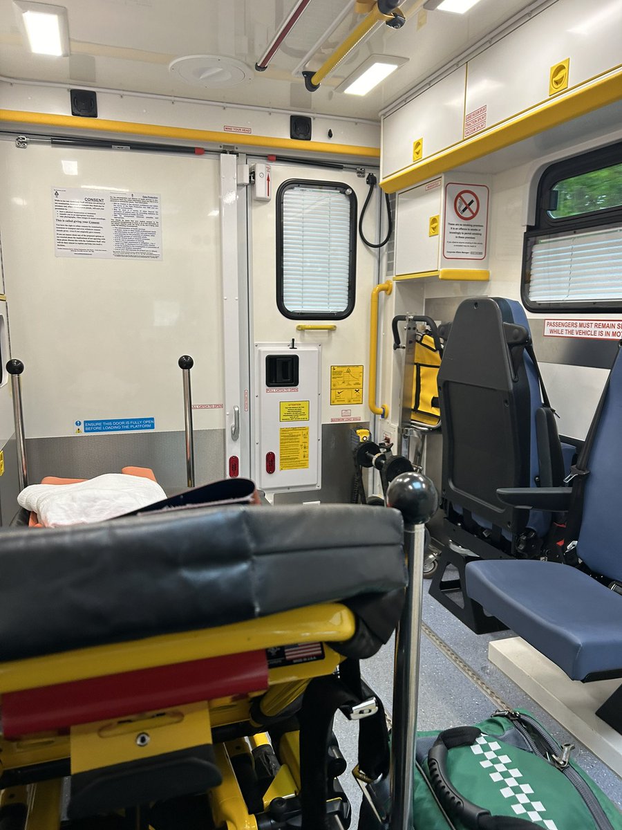 Euan Esslemont 🌈 tweet media