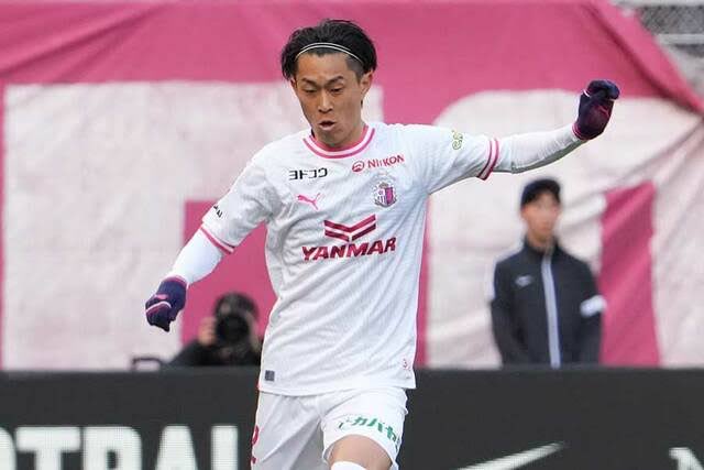 #JLeague injury update 🚑 

#Cerezo #Osaka announced that the DF Kyohei #Noborizato suffered a serious injury on left hamstring and he won’t be available until July at the earliest. #Maiyuma suffered similar injury but not so severe and he will be available soon