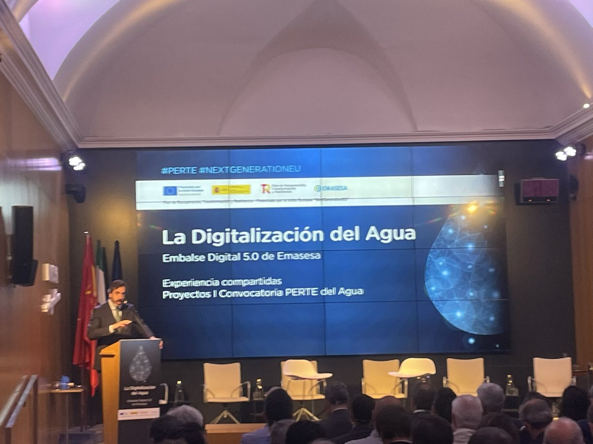 #HoyEstamos hablando de #DigitalizaciondelAgua gracias a @emasesa #Perte #nextgenerationeu