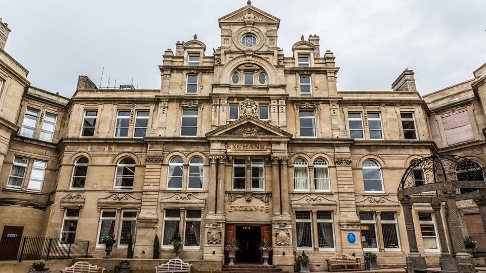 KEW Planning is looking at a number of options to redevelop The Coal Exchange Hotel in Cardiff Bay, after being appointed to the project by Eden Grove Developments, the freeholder of the iconic site. insidermedia.com/news/wales/kew… @KewPlanning