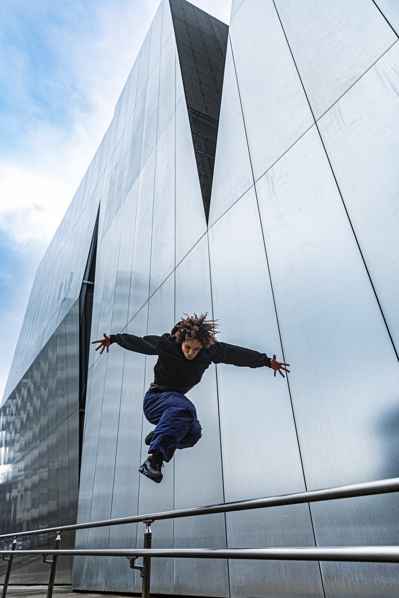 HAMASHOW_WORKS's tweet photo. Dancer: Naoki @___naoki___ from @valuence_infinities 
📸: @hamashow_works 
📍: すみだ北斎美術館

—————————
CANON @make_the_moment 
@eos_canonjp 
R6 mark-Ⅱ
EF24-70mm F2.8L II USM
SS 1/500 F3.5 ISO1000
—————————

#dancephotography #dancephotographer
#hamashow #naoki https://t.co/402pLSI34i