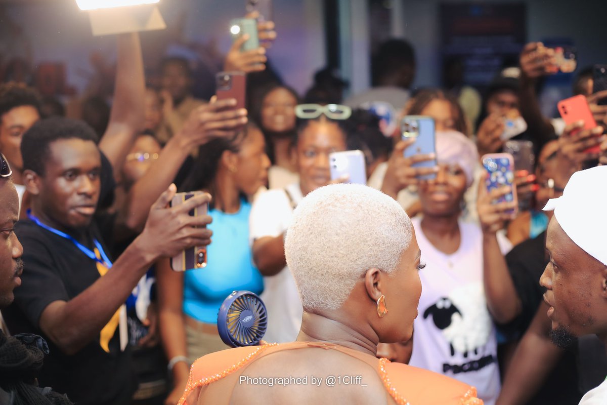 fellamakafui_'s tweet image. What a historical night ..Forever Grateful 🌹🙏🏾 #resonance