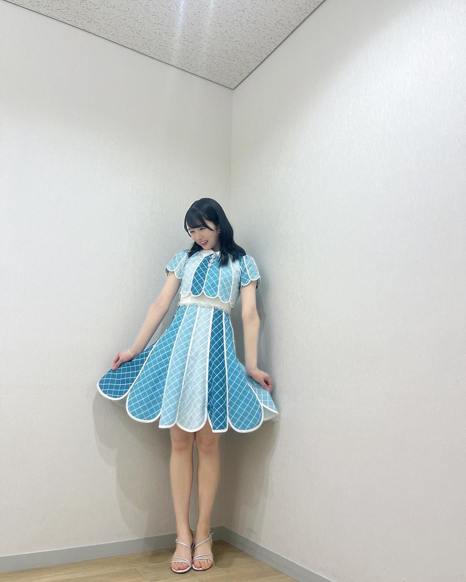 kakarroto155155's tweet photo. 新衣装の推し達が可愛すぎるって…
ドキドキしちゃう🥰
#meigram
#nanogram
#mikugram https://t.co/GVPYyXxSqR