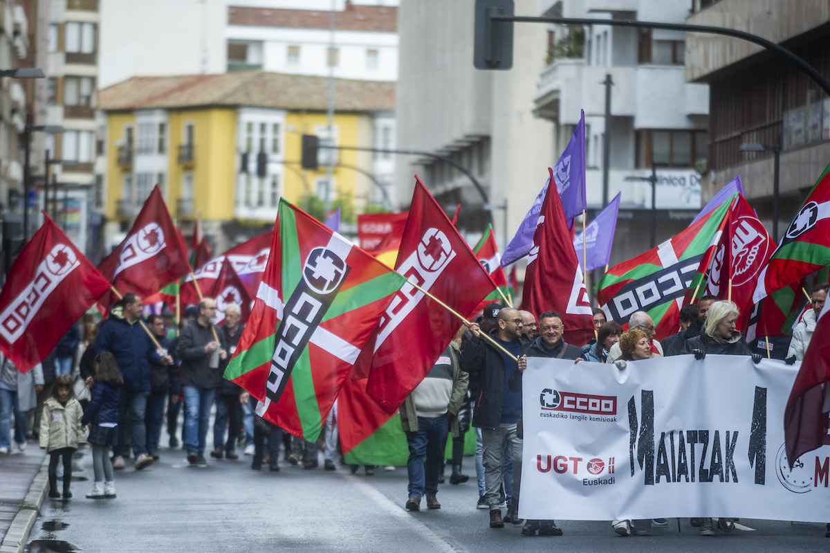 Anulado en Bizkaia el despido de un trabajador tras dos años de baja por la rodilla naiz.eus/es/info/notici…