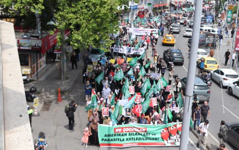 Gazze Dayanışma Platformu’ndan ABD Konsolosluğu Önünde Gazze Protestosu 📌Gazze Dayanışma Platformu, İstanbul’da, Mahmut Çavuş Camii’nden, ABD Konsolosluğu’na yürüyüş gerçekleştirdi. 📌İşgalcinin destekçisi ABD telin edildi. #OrdularAksyaya #Pazartesi