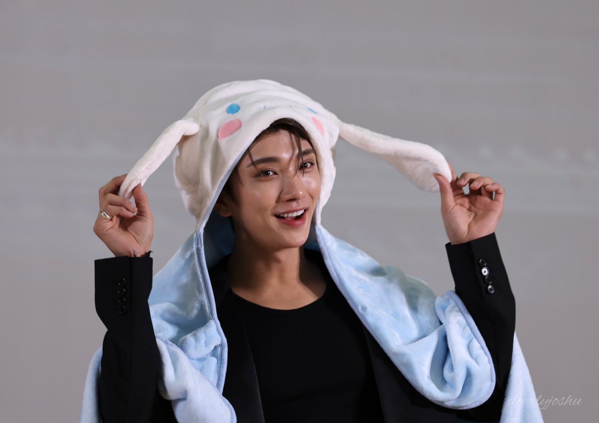 240511 beatroad fansign

૮₍ ˶ᵔ ᵕ ᵔ˶ ₎ა shuamoroll ૮₍ ˶ᵔ ᵕ ᵔ˶ ₎ა

#JOSHUA #조슈아