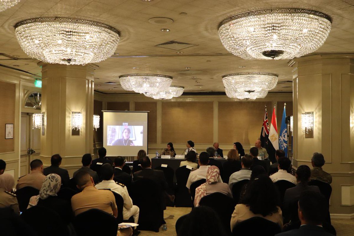 At its #WPS training w/🇳🇿, #CCCPA held a panel on role of #TCCs/#PCCs & #UN in advancing #WPSAgenda. Insightful interventions by C Arab @UNWomenEgypt, @NZDefenceForce @SIPRIorg & 🇪🇬 female #peacekeepers in presence of diplomatic community. Moderated by @ahmedabdelatif_  #UNSC1325